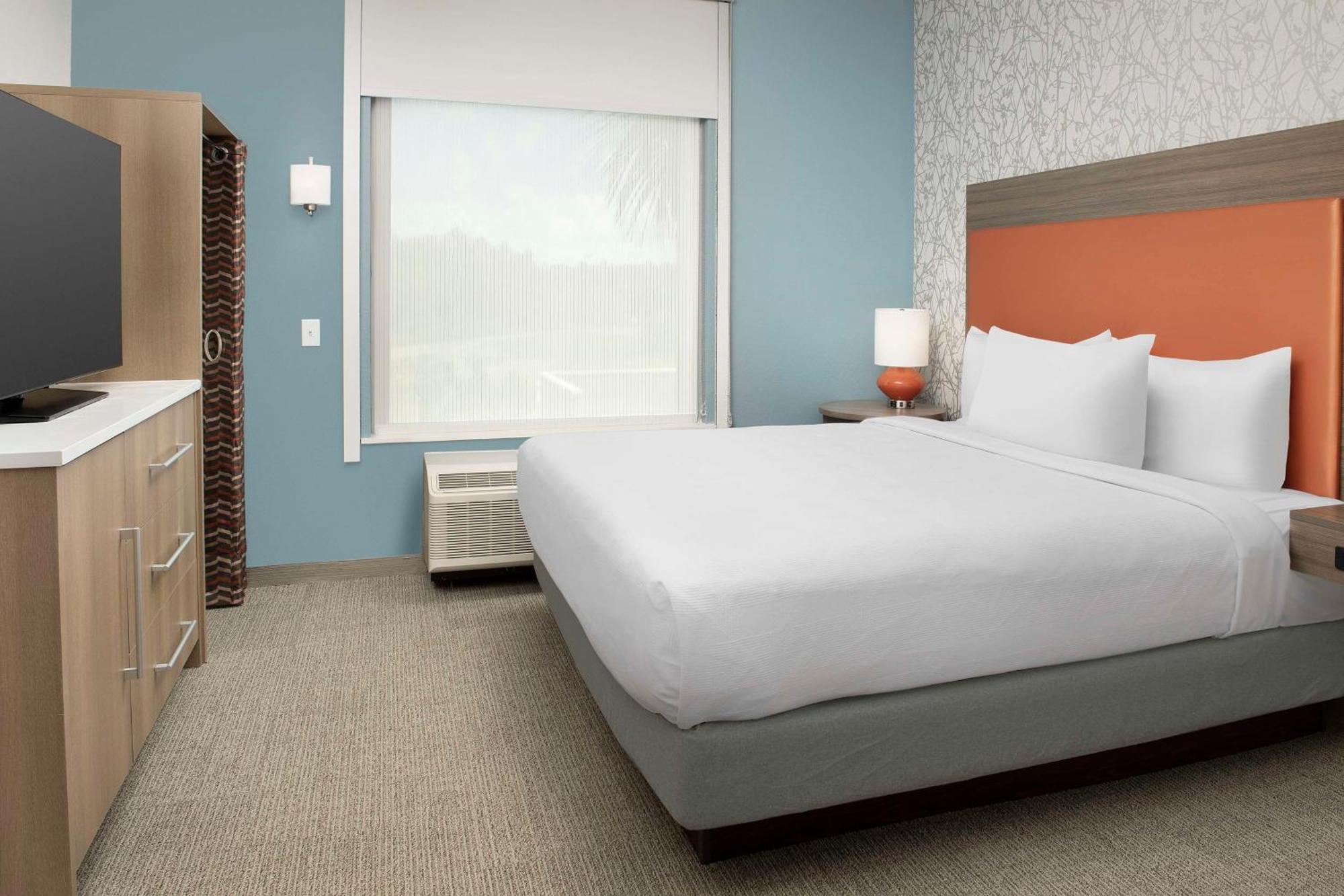 Home2 Suites By Hilton Fort Myers Airport מראה חיצוני תמונה